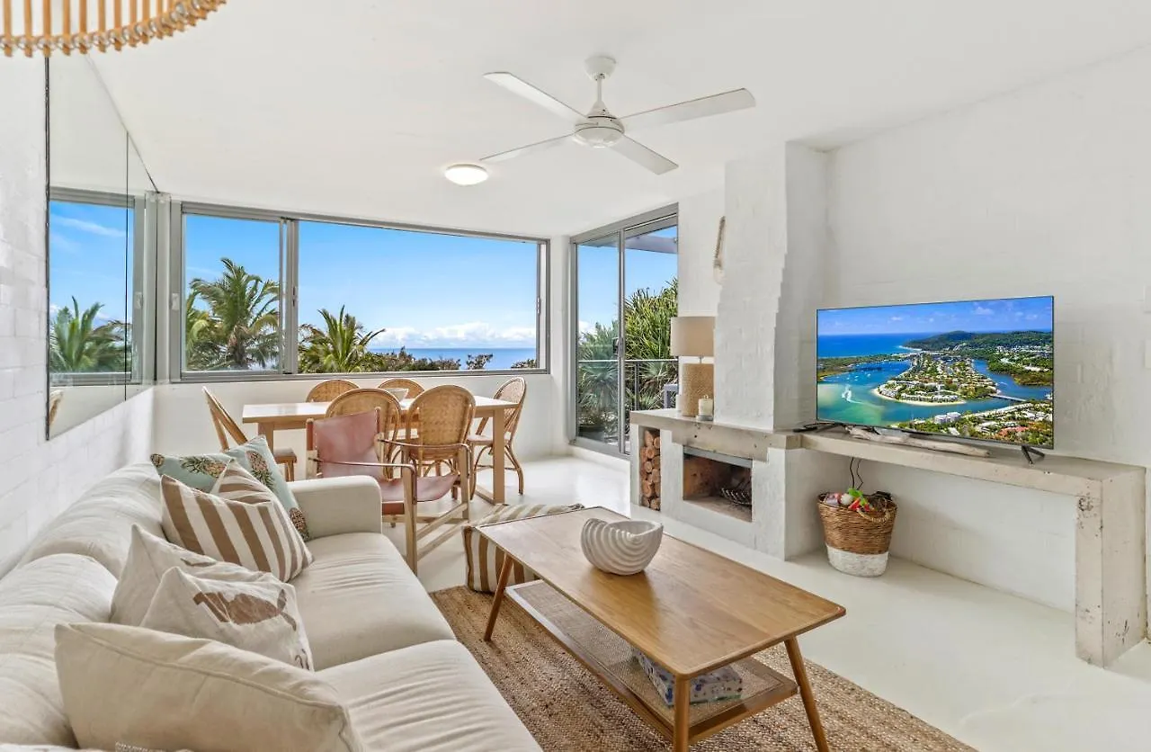 Chic Seaside Penthouse, Sunrise Beach